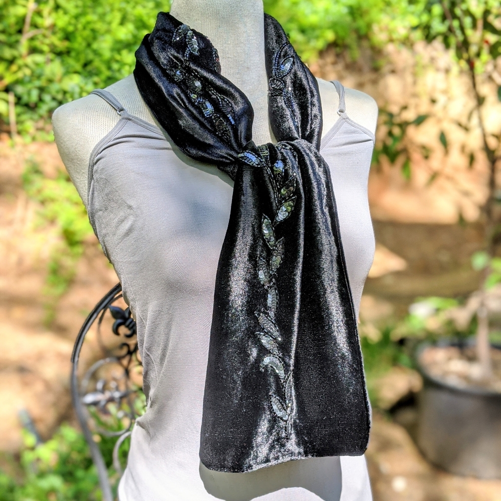 Kenneth Cole Black Velvet Scarf